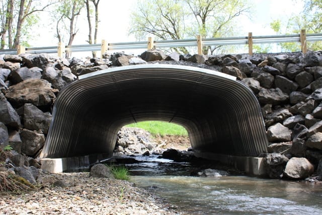 Dur-A-Span structural ​aluminum-plate box culvert