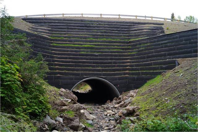 GRS soil buried steel bridge