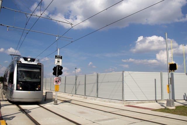 Railway-sound-barrier-for-LRT-system