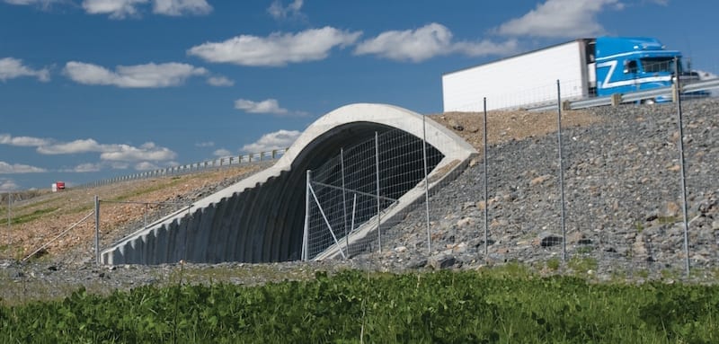 structural-plate-wildlife-crossing