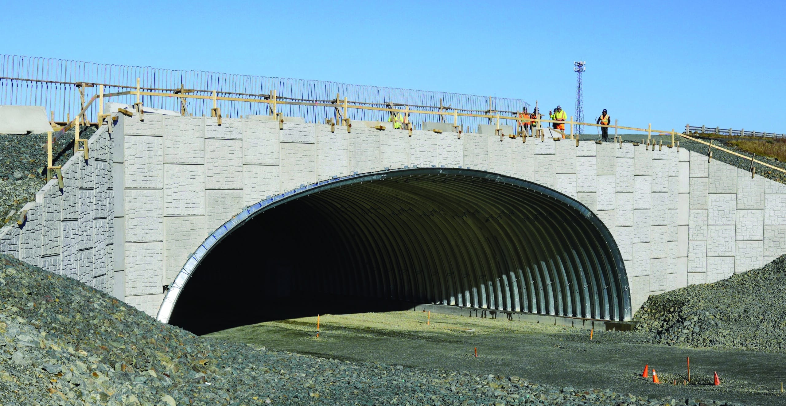 Ultra-Cor overpass with MSE walls