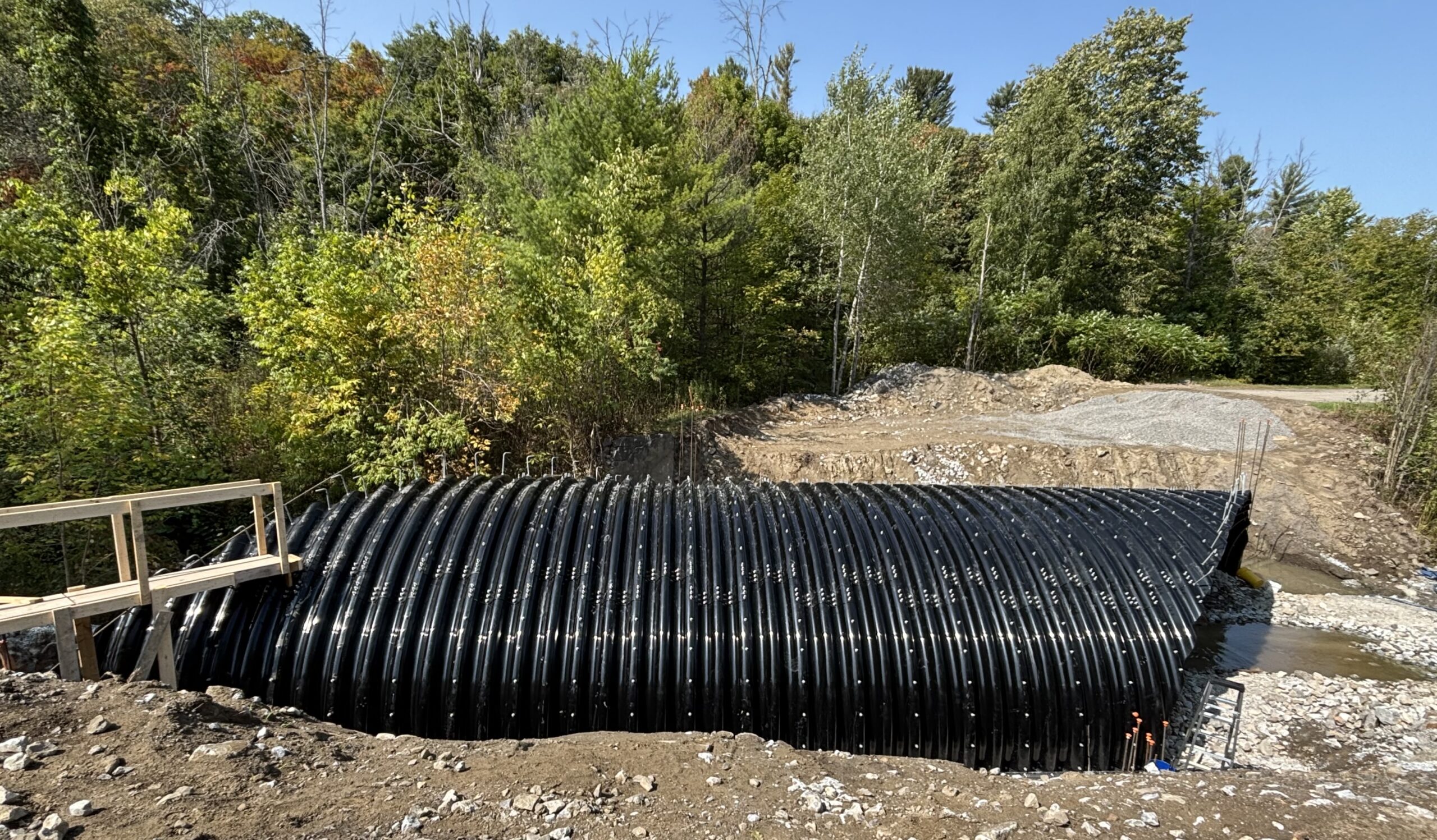 Side view of Super-Cor skewed-end stream crossing